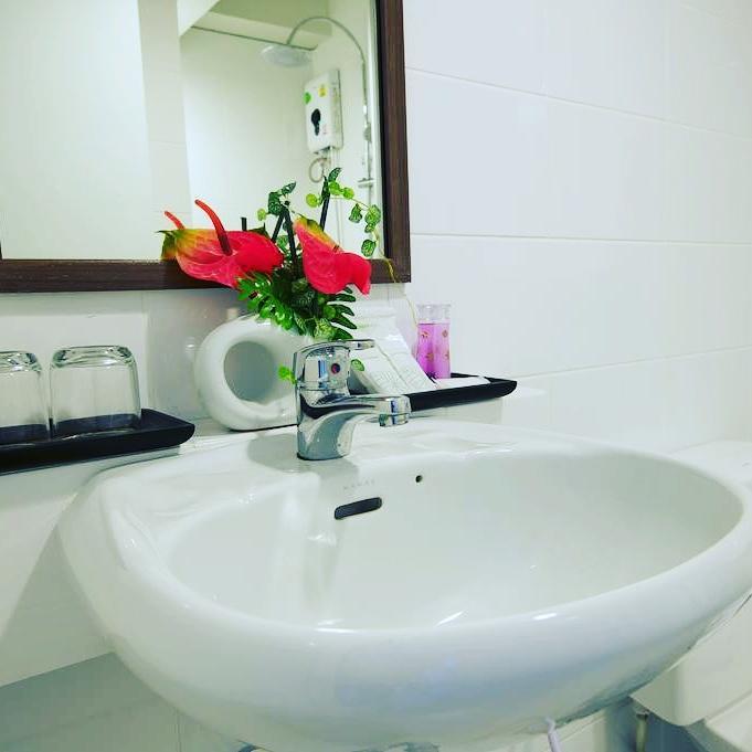 Jiny Tran Hotel Duong Dong  Екстериор снимка