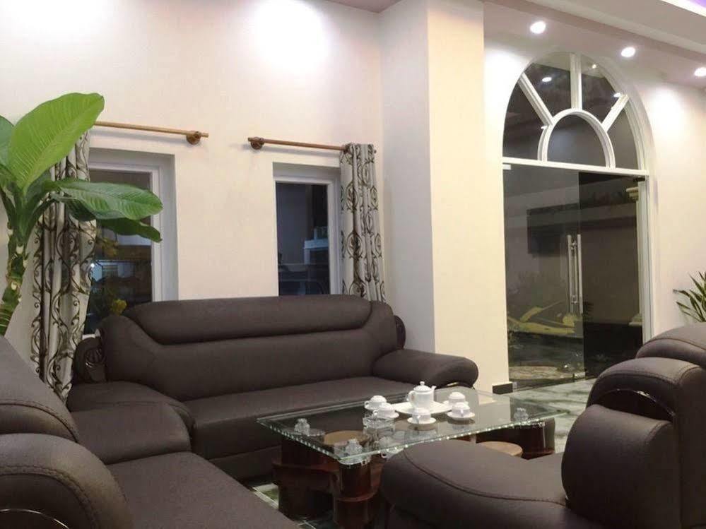 Jiny Tran Hotel Duong Dong  Екстериор снимка